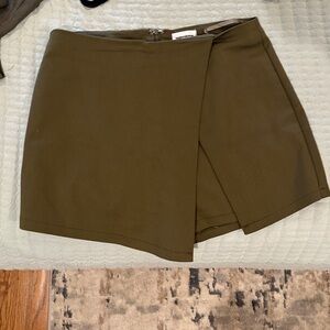 Olive Green skort!! Zara new